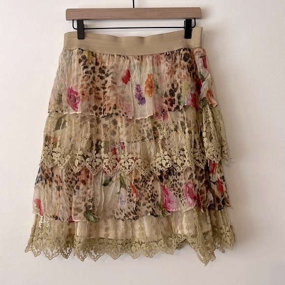 V Cristina Floral Sheer Layered Skirt - Picture 2 of 8